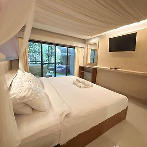 Premier Jacuzzi